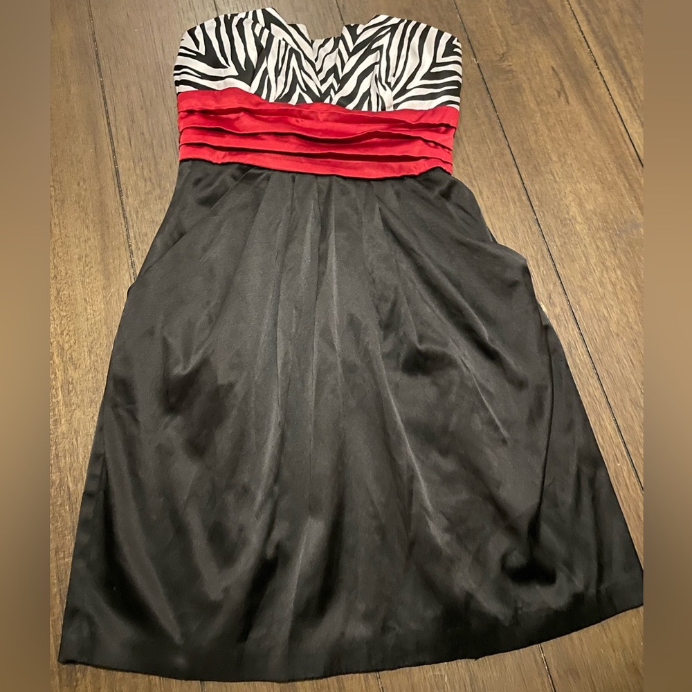 Wishes Prom Dress Size 7